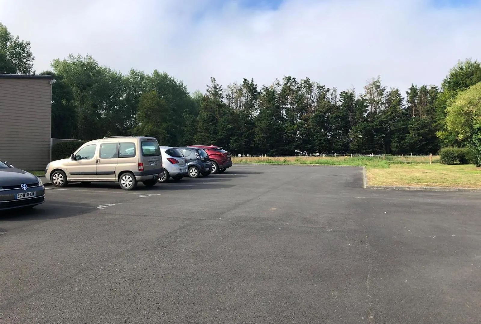 Hotel Les Voisins Beaucemaine Ploufragan 2*,