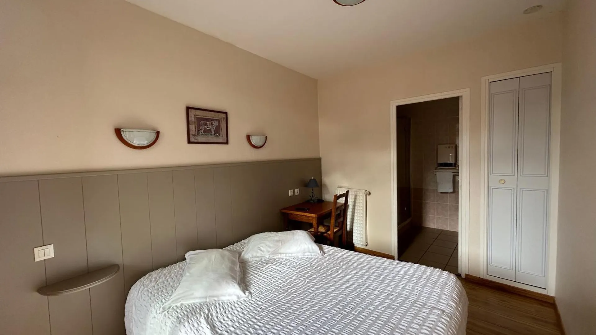 Hotel Les Voisins Beaucemaine Ploufragan